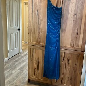 Metallic one shoulder slinky side rushing, long formal dress, teal or turquoise